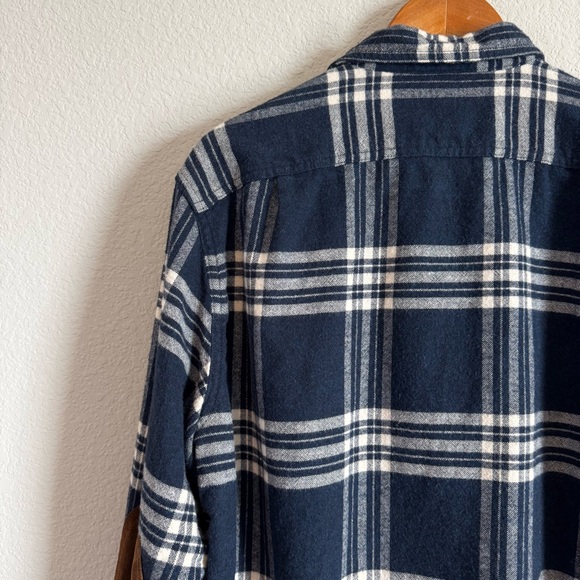 J. Crew Men's Blue Plaid Wool Cotton Blend Elbow Patch Flannel Shirt Size Large - Picture 9 of 10